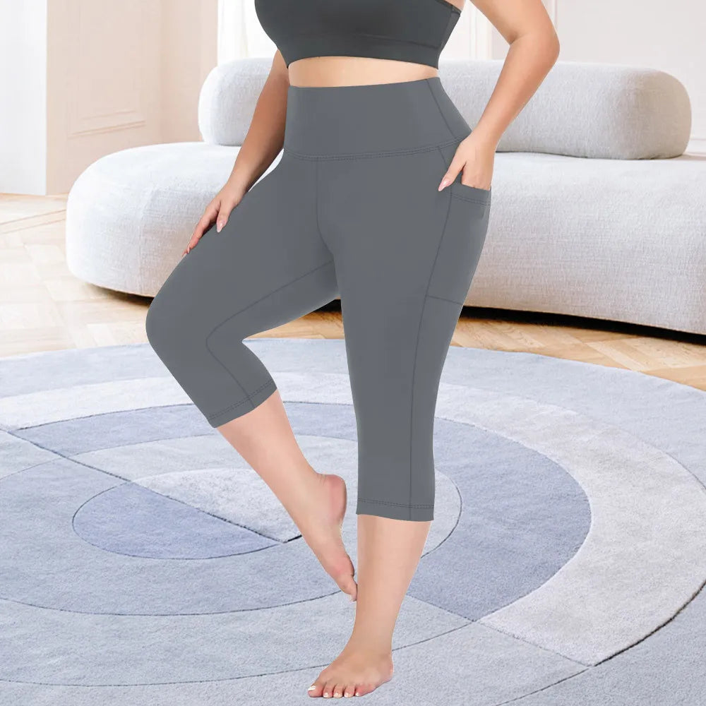 Sculpt & Flow Leggings - Plus Size Capri Black