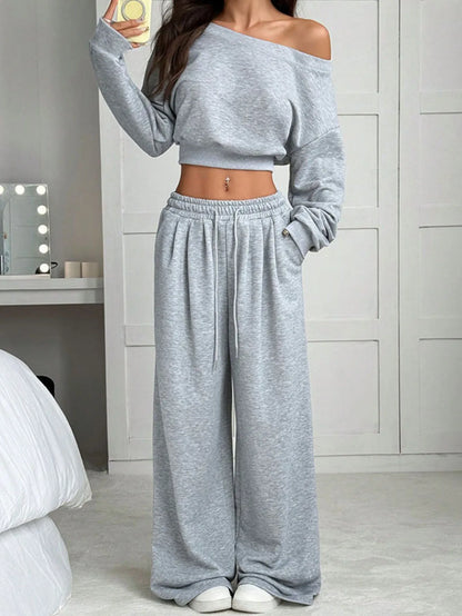 Casual Knitted Loose Long Sleeve Short Set for Women Solid Color Sweatshirt One Shoulder Street Style Polyester Fiber 2025 Au...