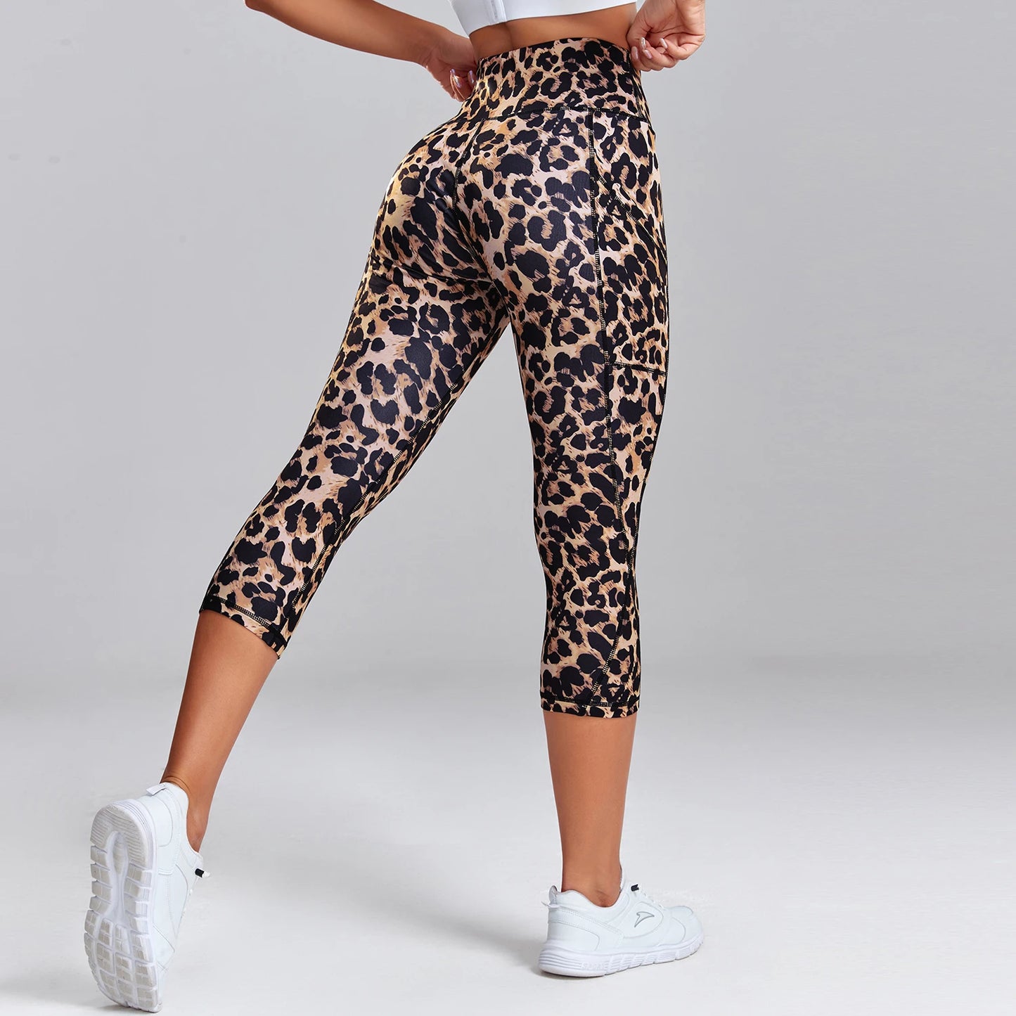 Sculpt & Flow - Leopard Print Capri