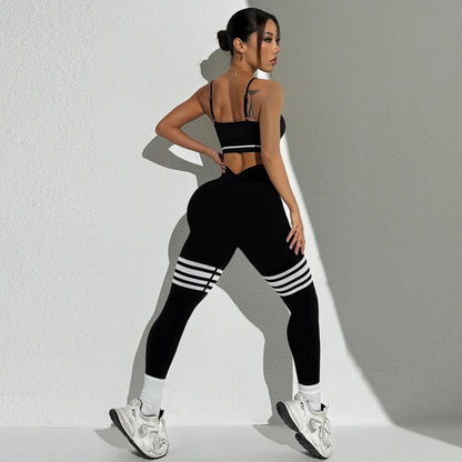 Curve & Flow Set - Black/Grey V-Back Leggings