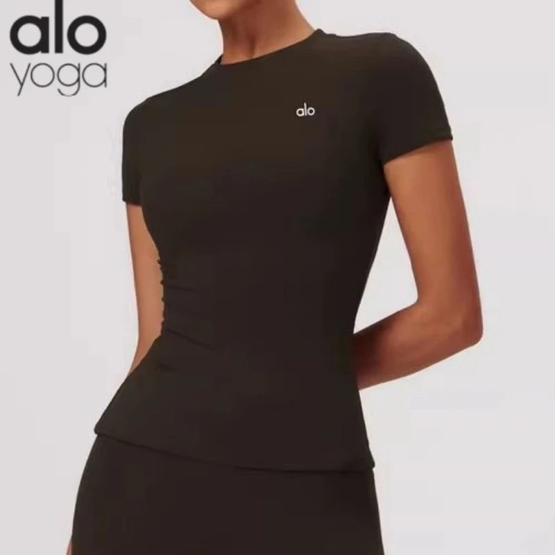 ALO YOGA Women's Yoga Clothing for Pilates Fitness Training Short-Sleeved Low-Cut Tight-Fitting Quick-Drying Running and Sports