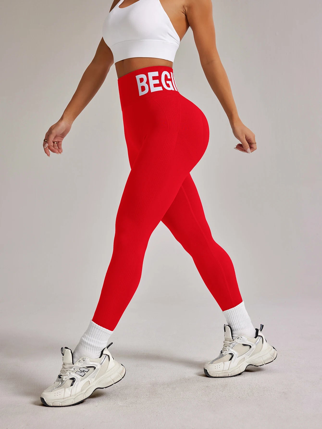 Contour Fit Leggings - Seamless Red