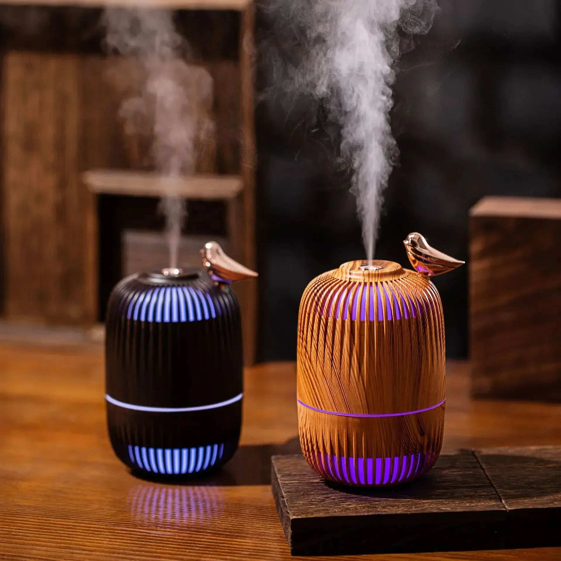 Mengniu Wood Grain Mini Ultrasonic Humidifier with Atmosphere Light