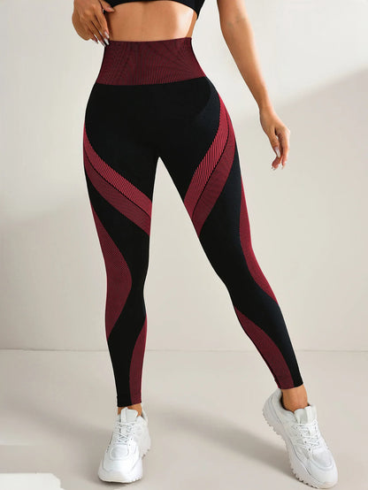 Sculpt & Flow Leggings - Stripe Scrunch
