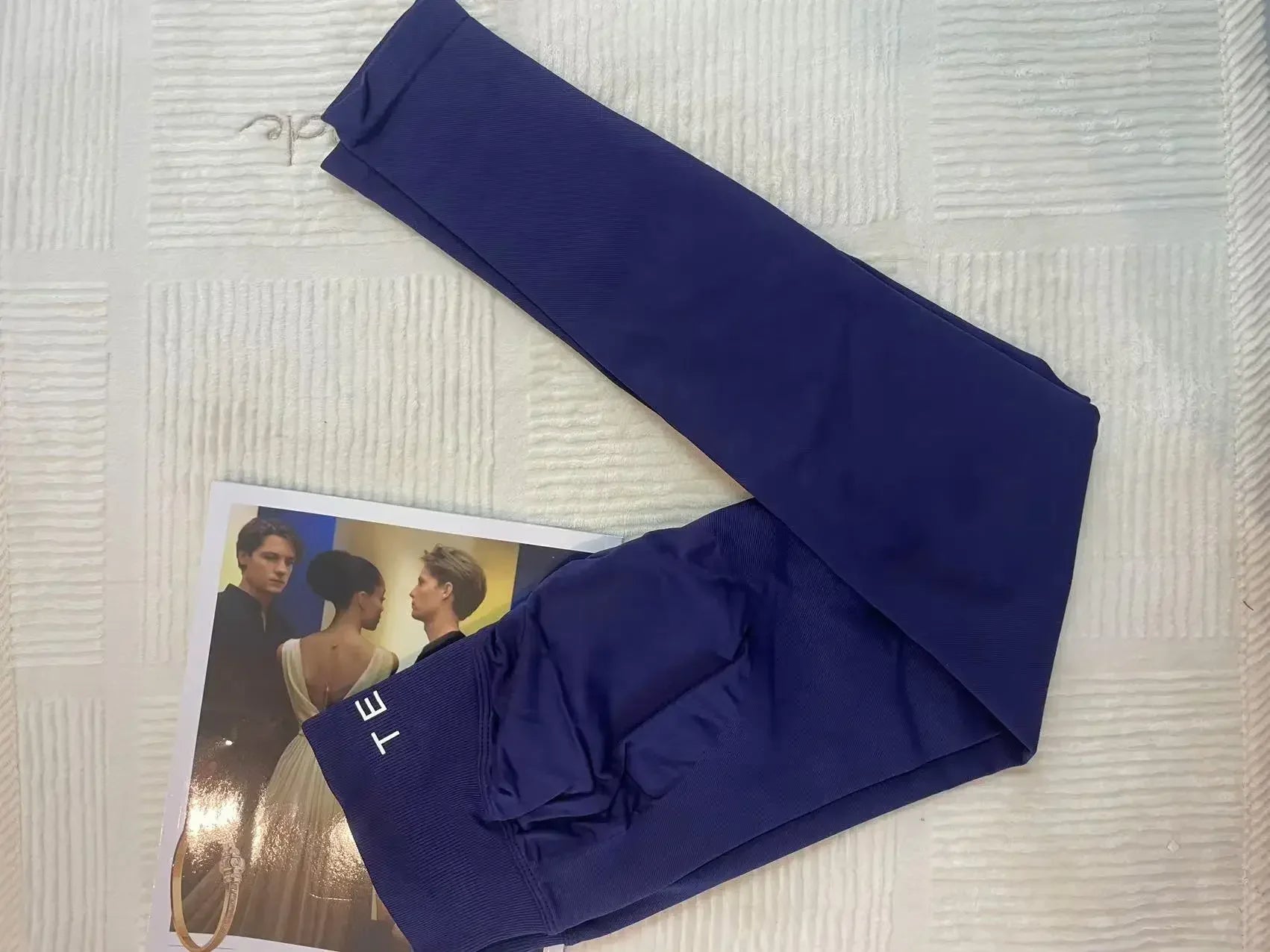 TEVEO Seamless Yoga Leggings | Mid-Waist Sculpting Fitness Pants