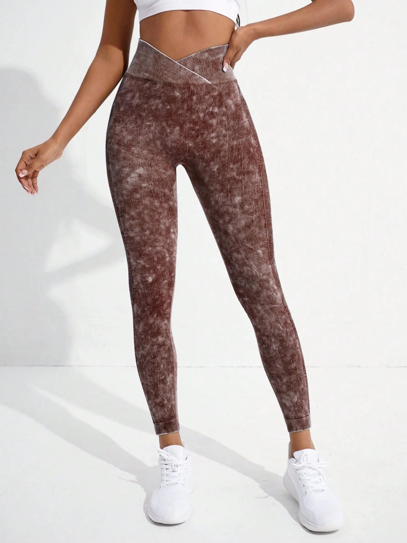 Sculpt & Flow Leggings - Crossover Waist