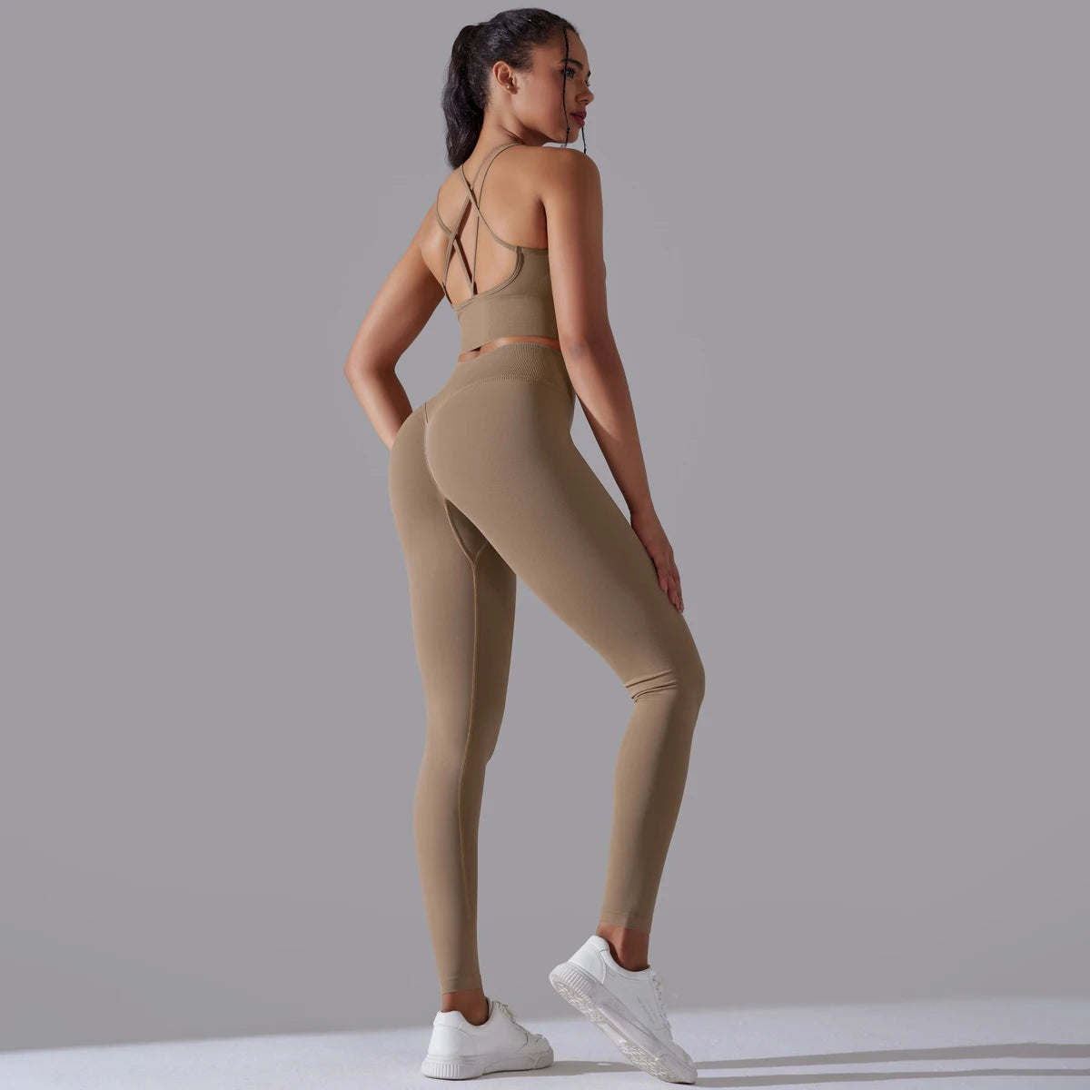 Curve & Flow Set - Brushed Fabric Moisture-Wicking