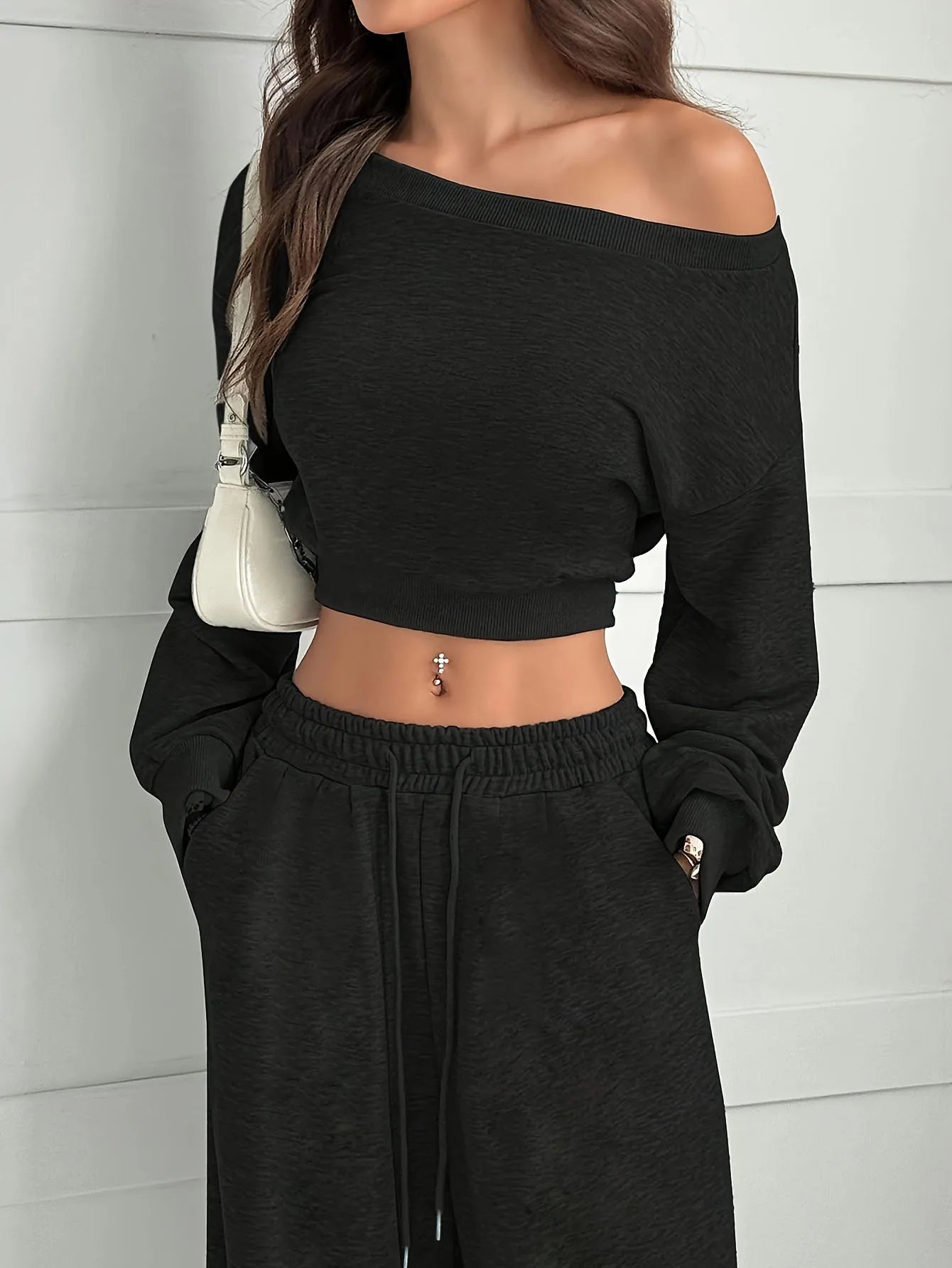 Casual Knitted Loose Long Sleeve Short Set for Women Solid Color Sweatshirt One Shoulder Street Style Polyester Fiber 2025 Au...