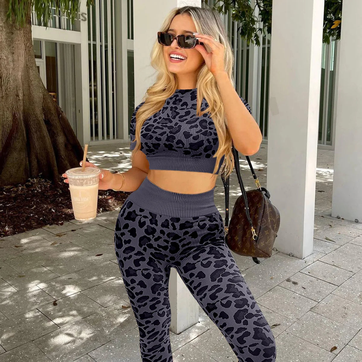 Curve & Flow Set - Seamless Leopard