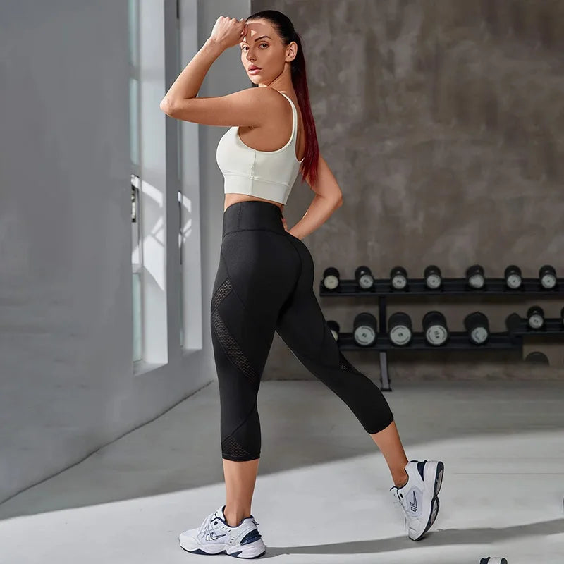 Second Skin Leggings - Capri Mesh Black