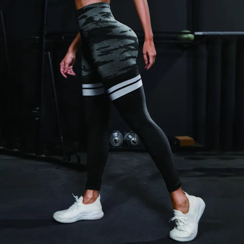 Second Skin Leggings - Stripe Black Camo