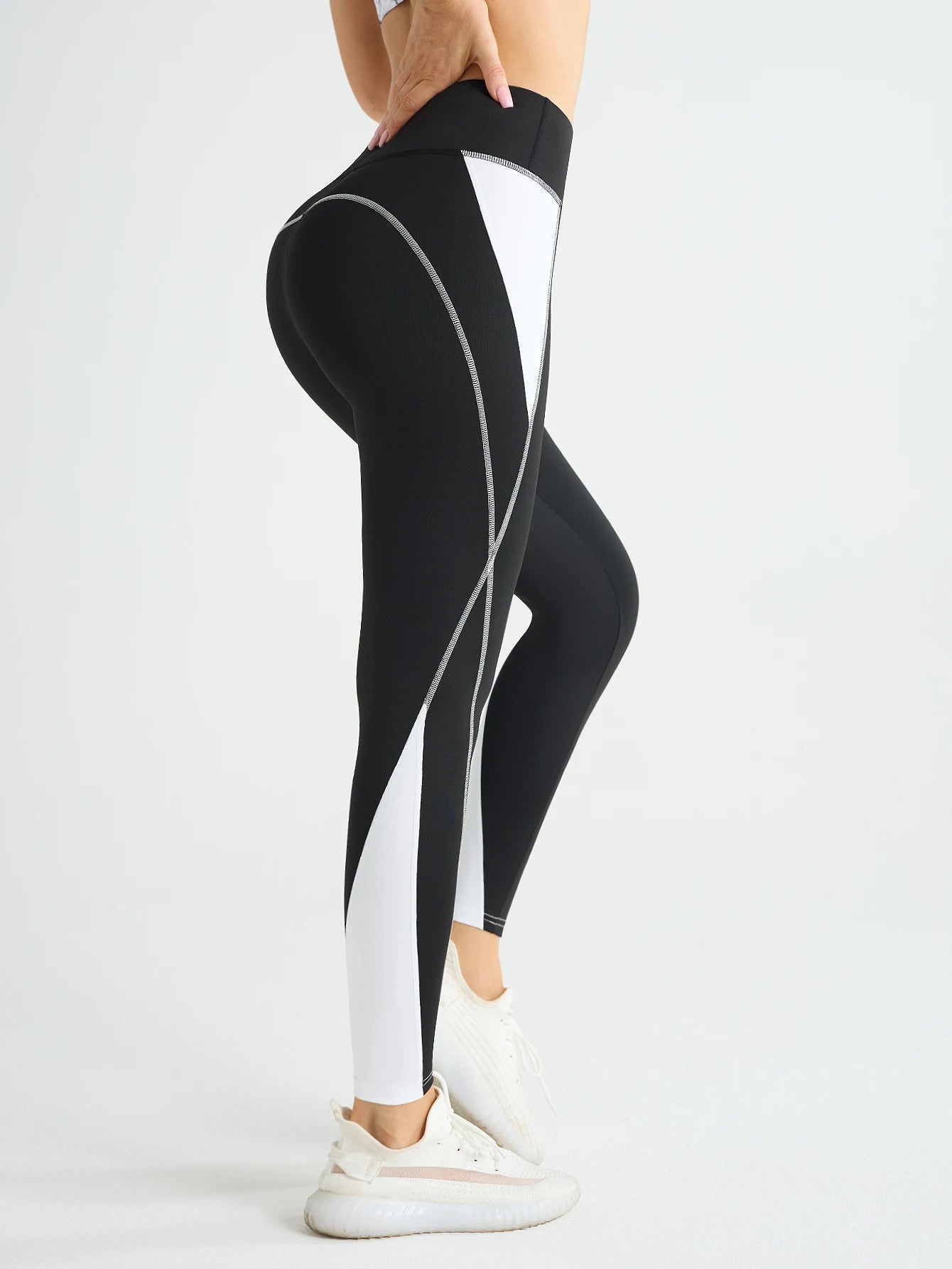 Contour Fit Leggings - Shaping Geometric Color