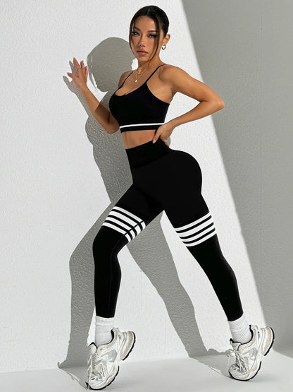 Curve & Flow Set - Black/Grey V-Back Leggings