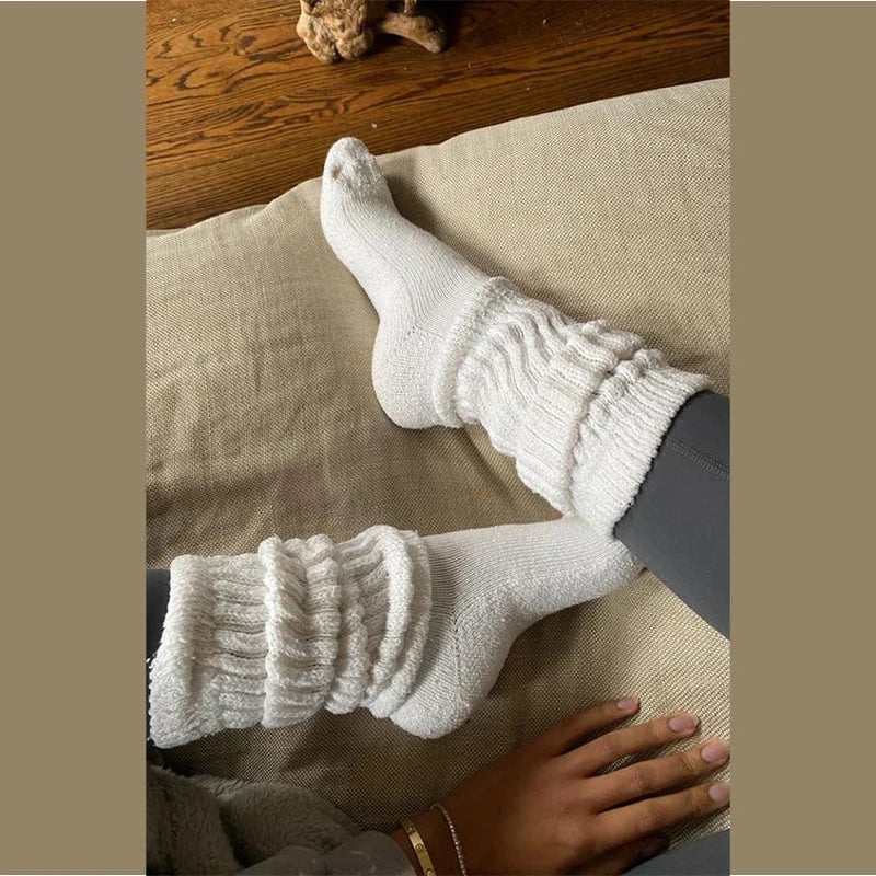 Essential Slouch Socks - White