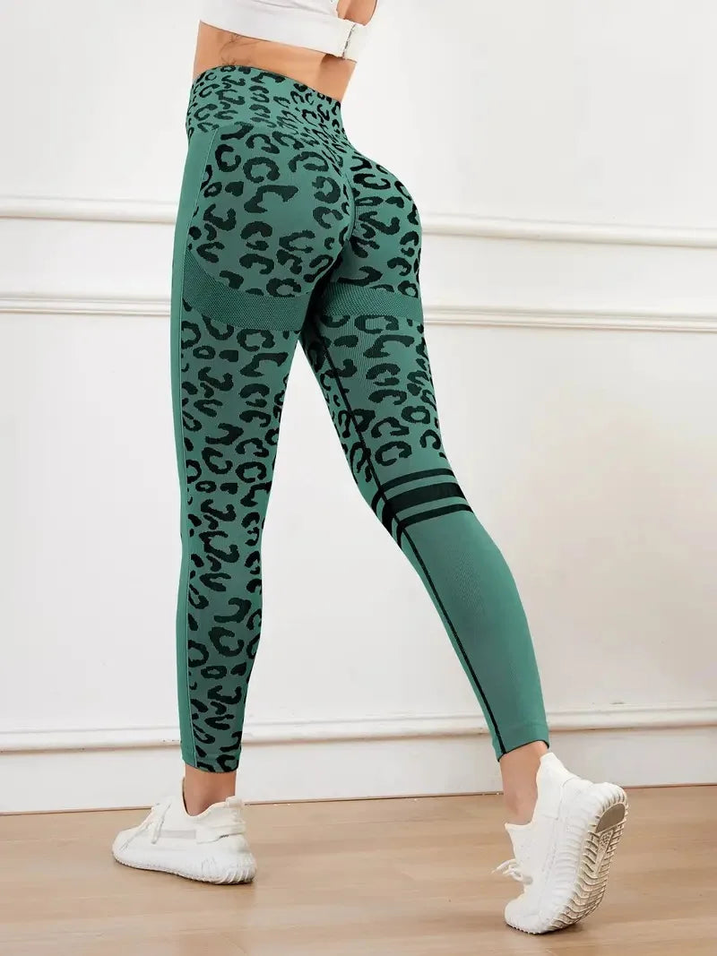 Sculpt and Flow Leggings - Leopard Print
