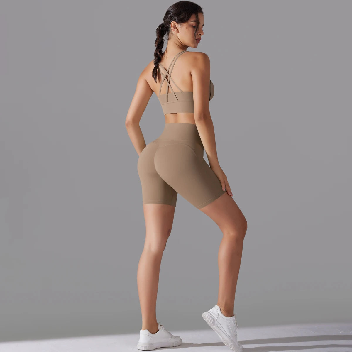 Aura Flow Set - Smoothing Tank & Shorts
