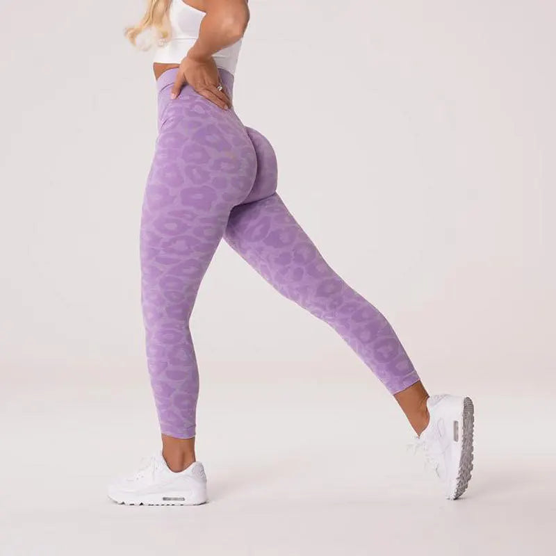 Sculpt & Flow - Performance Zebra Print