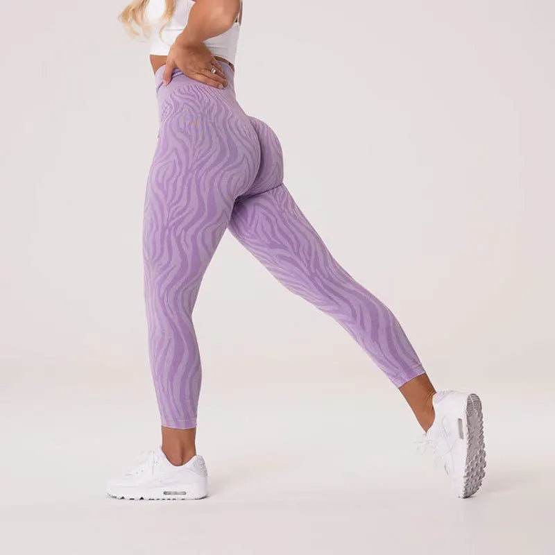 Sculpt & Flow - Performance Zebra Print