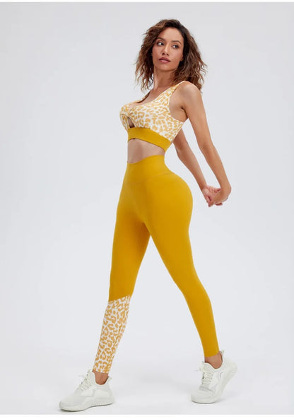 PureFlow Set  - Crop Top & Leggings