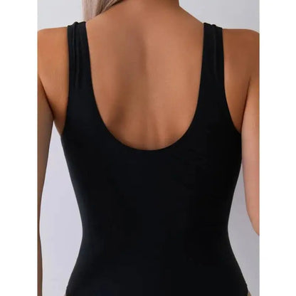 Laguna Define - Performance Pool Wear