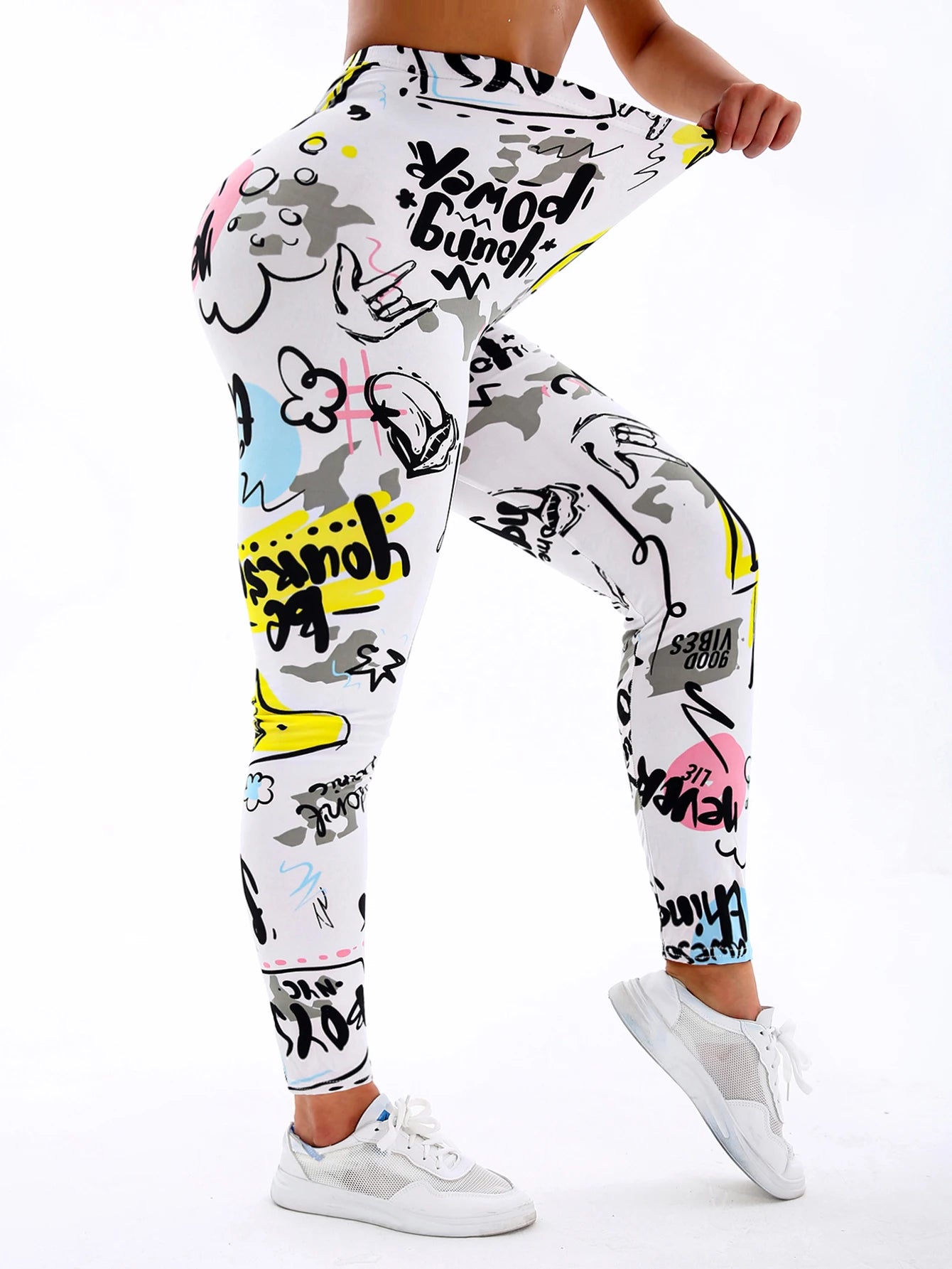 Sculpt & Flow Leggings - White Letter Print