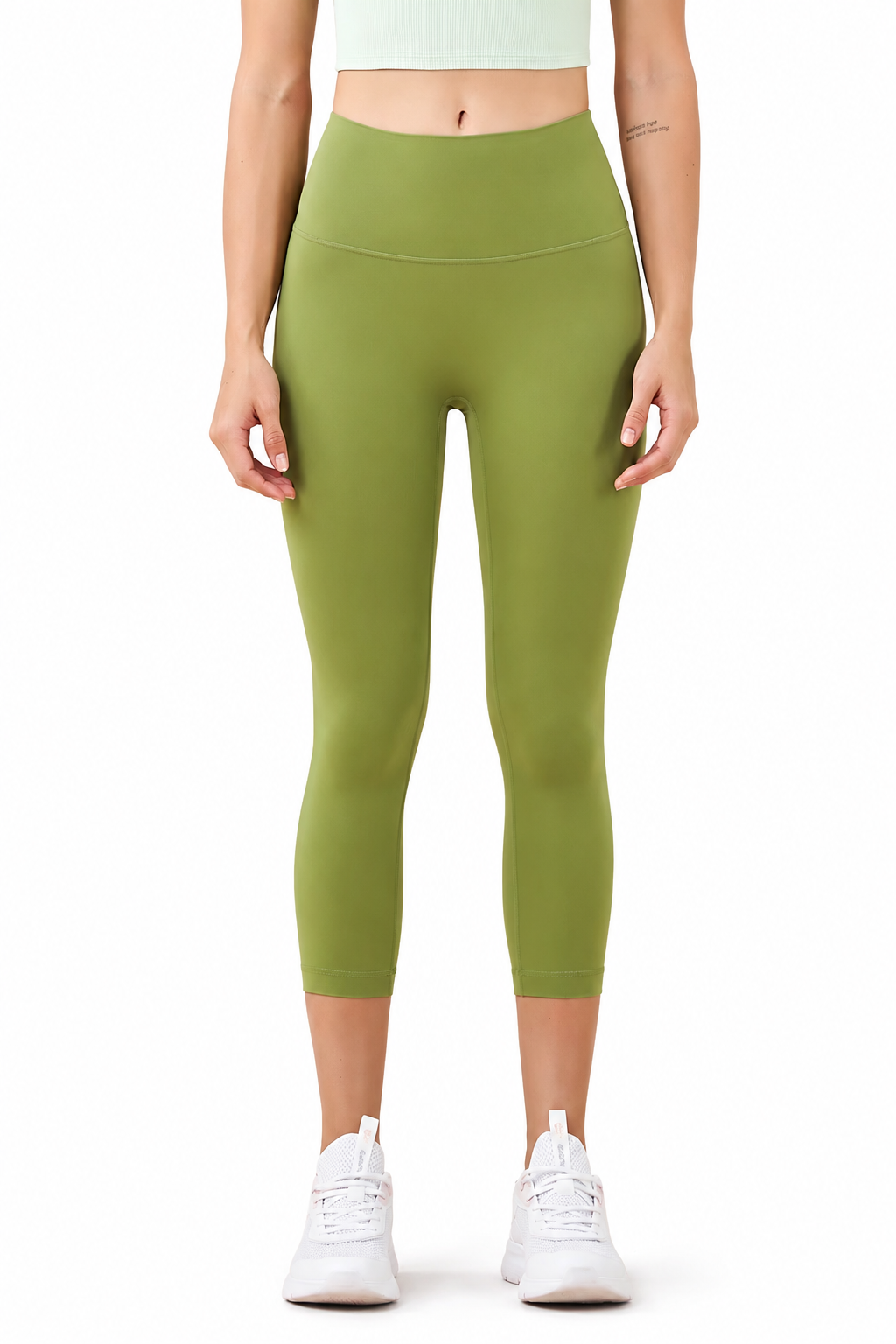 Freedom Flow™ Studio Capri Leggings